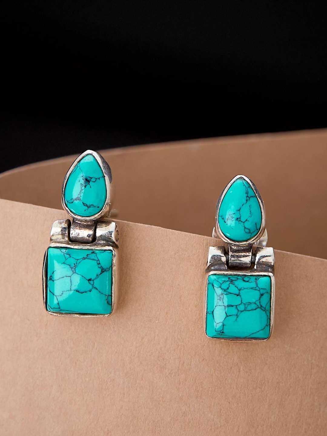 

Fabindia Contemporary Studs Earrings, Silver