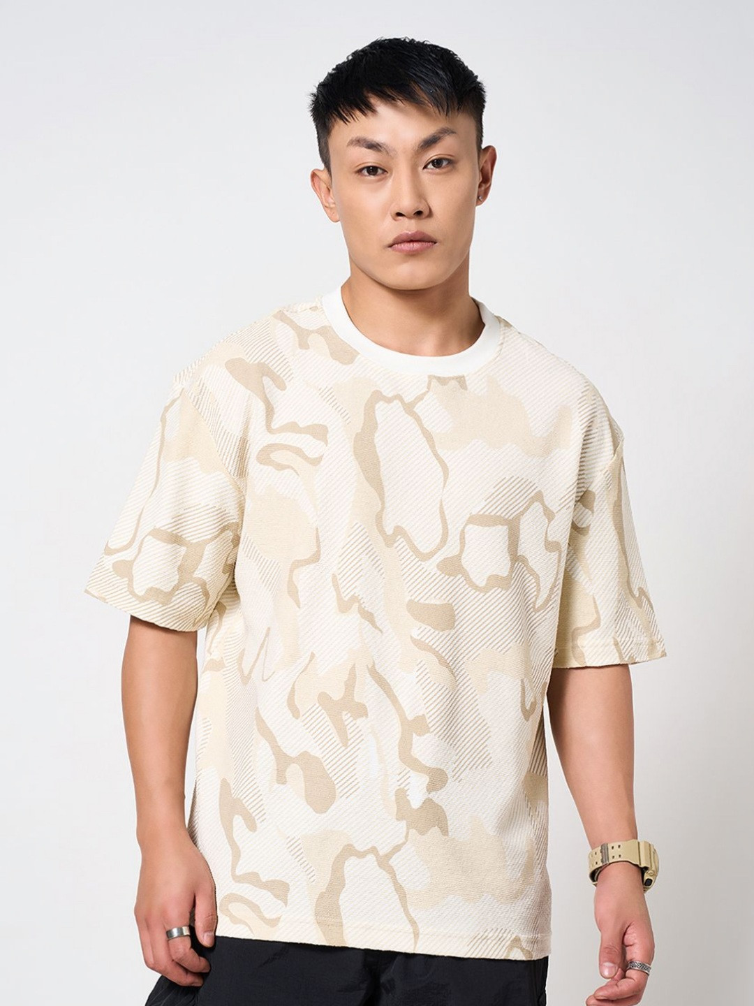 

Street 808 by Pantaloons Men Printed Boxy T-shirt, Off white