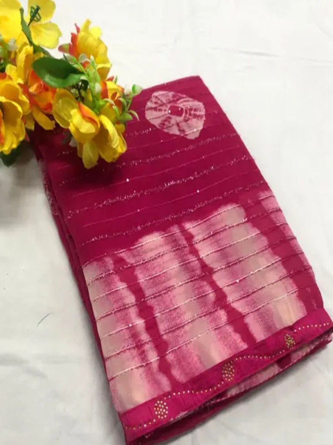 

VRAGI Sequinned Pure Georgette Saree, Pink