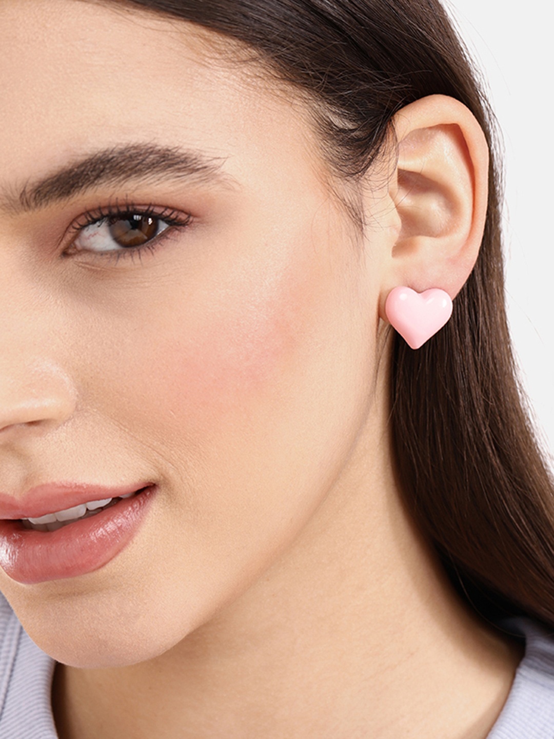 

DressBerry Heart Shaped Studs Earrings, Pink