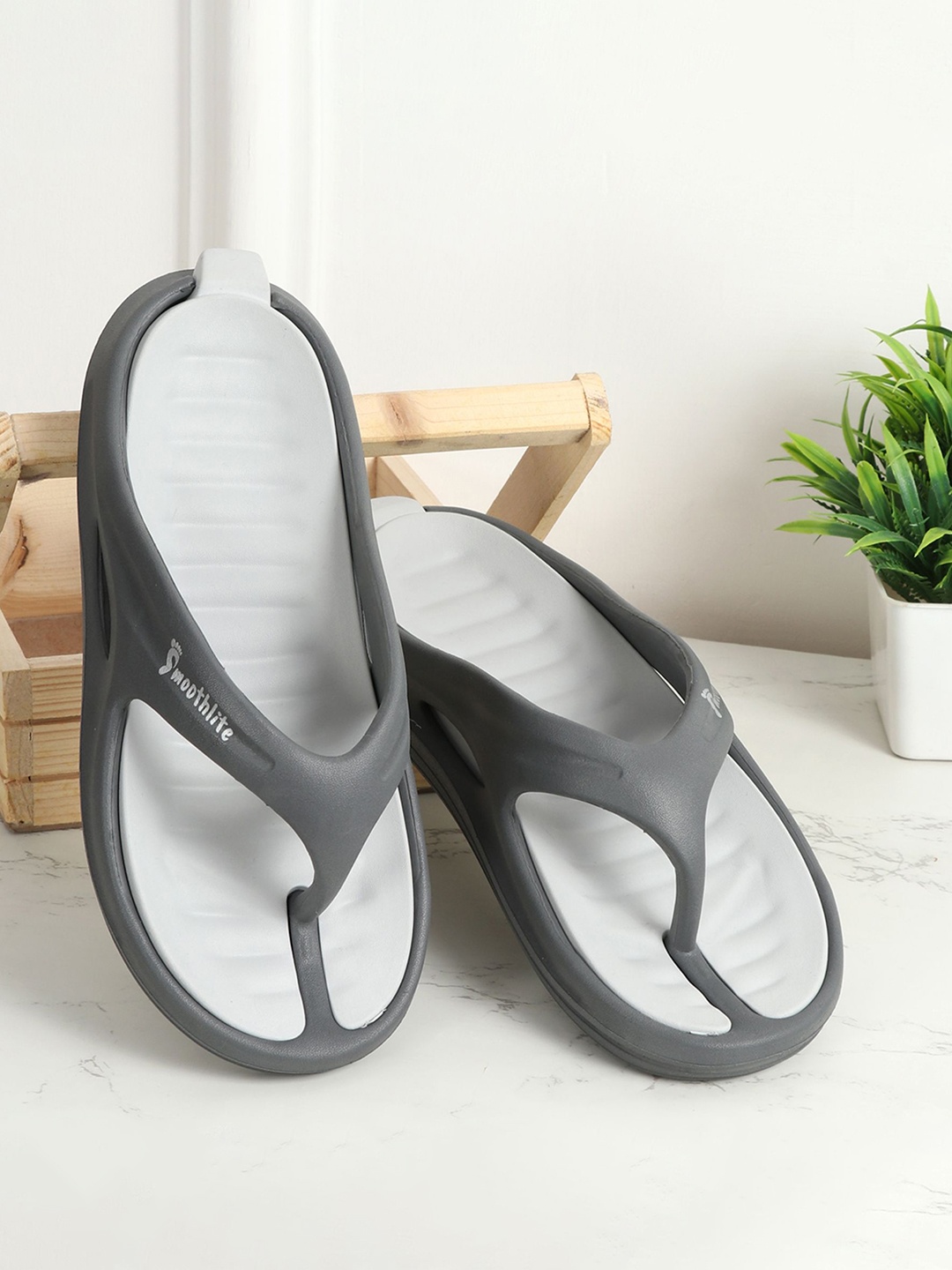 

Smoothlite Men Thong Flip-Flops, Grey