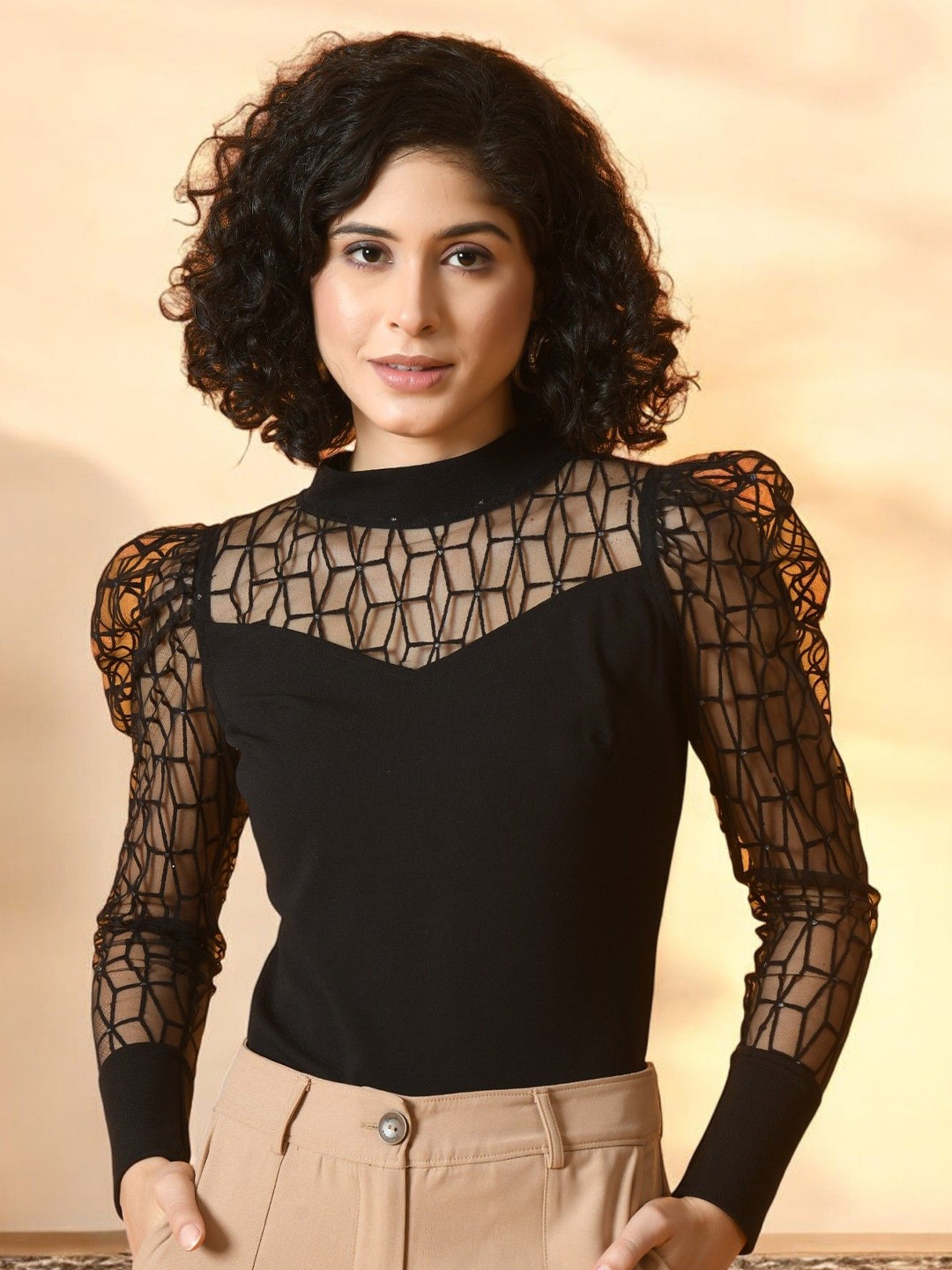 

IUGA Top, Black