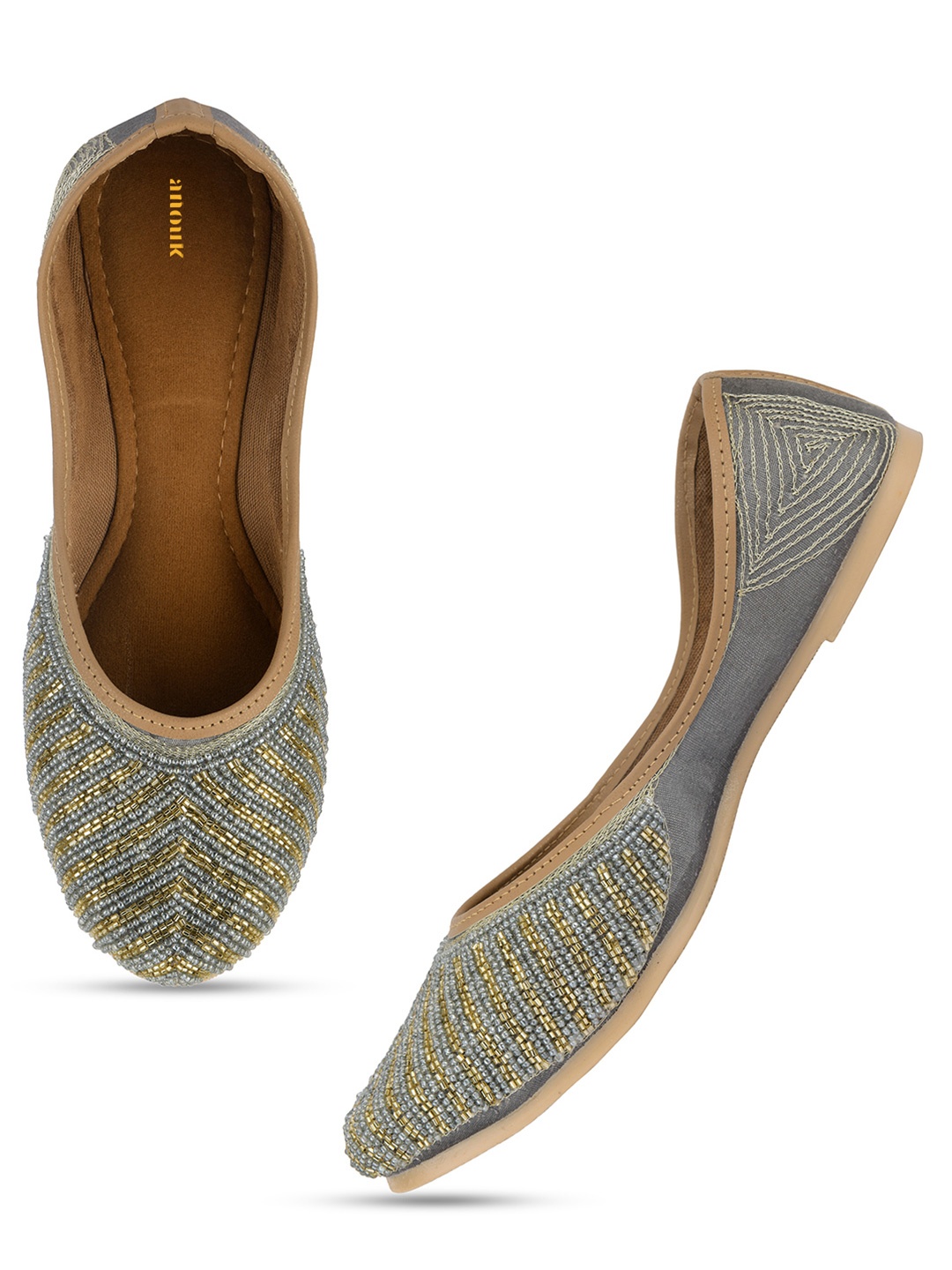 

Anouk Women Embellished Ethnic Mojaris Flats, Grey
