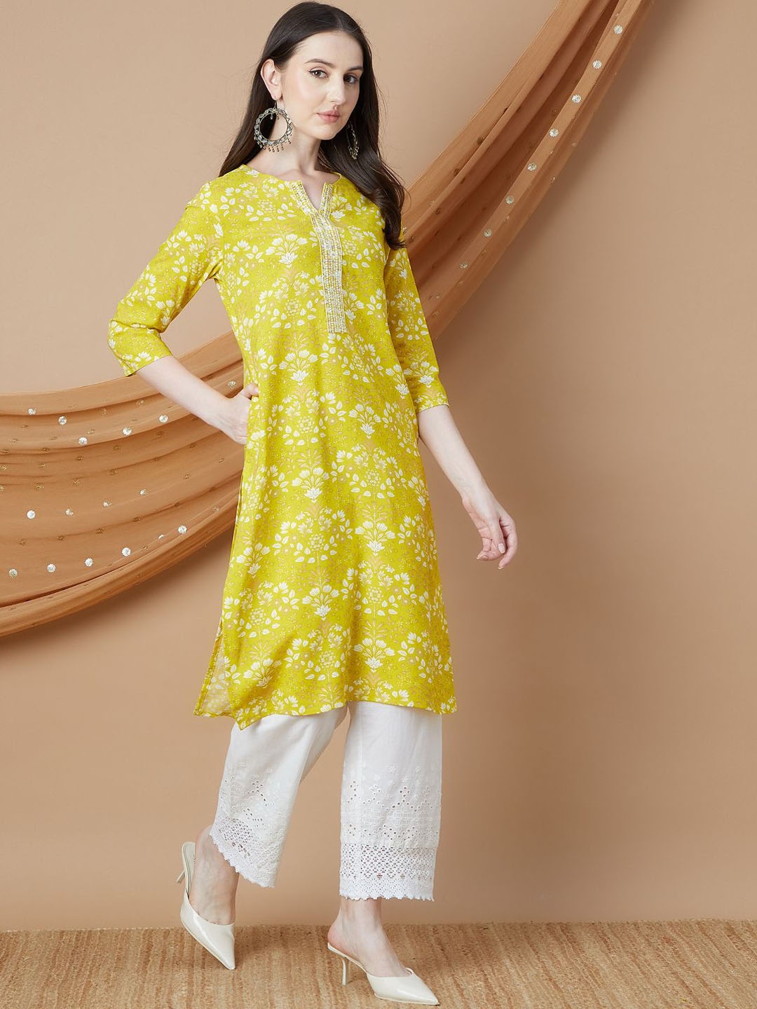 

Melange by Lifestyle Women Floral Printed Keyhole Neck Thread Work Kurta, Mustard