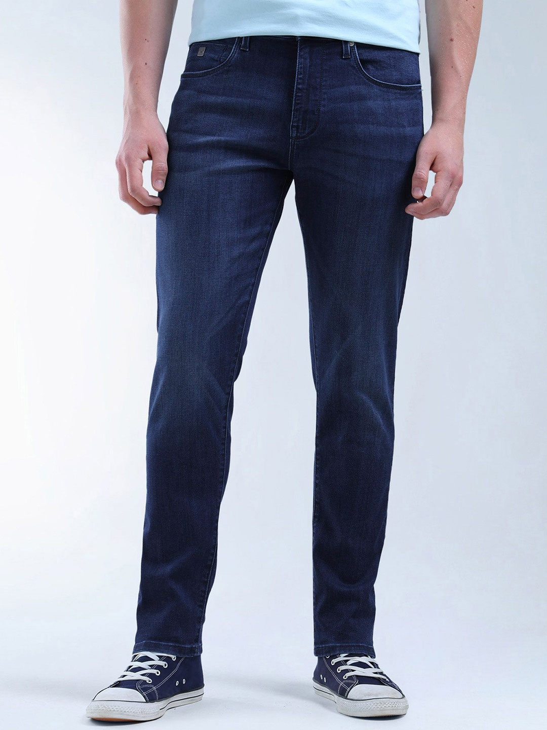 

Flying Machine Men Slim Fit Light Fade Stretchable Jeans, Blue