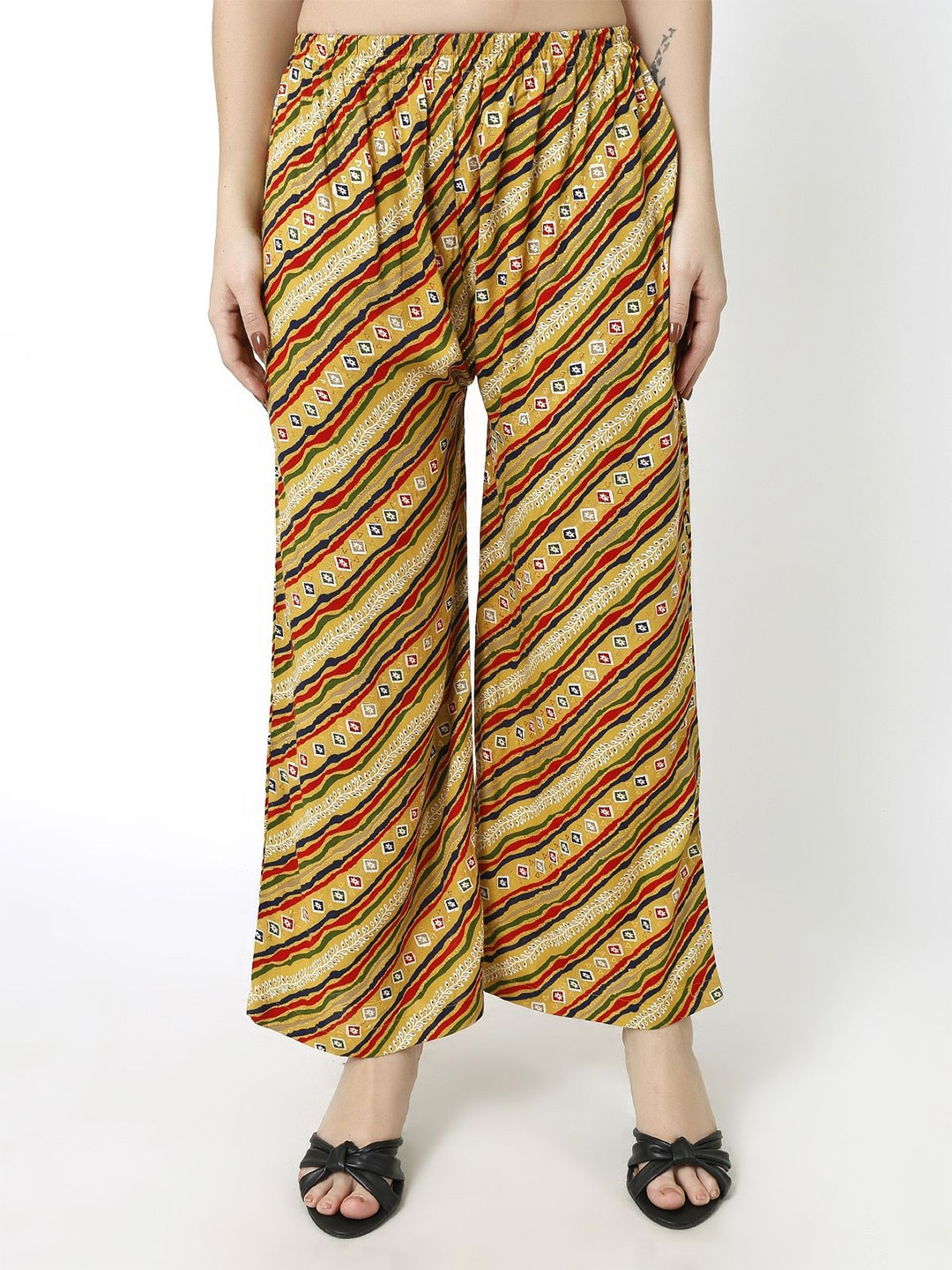 

Trendzmy Women Floral Printed Knitted Palazzos, Green