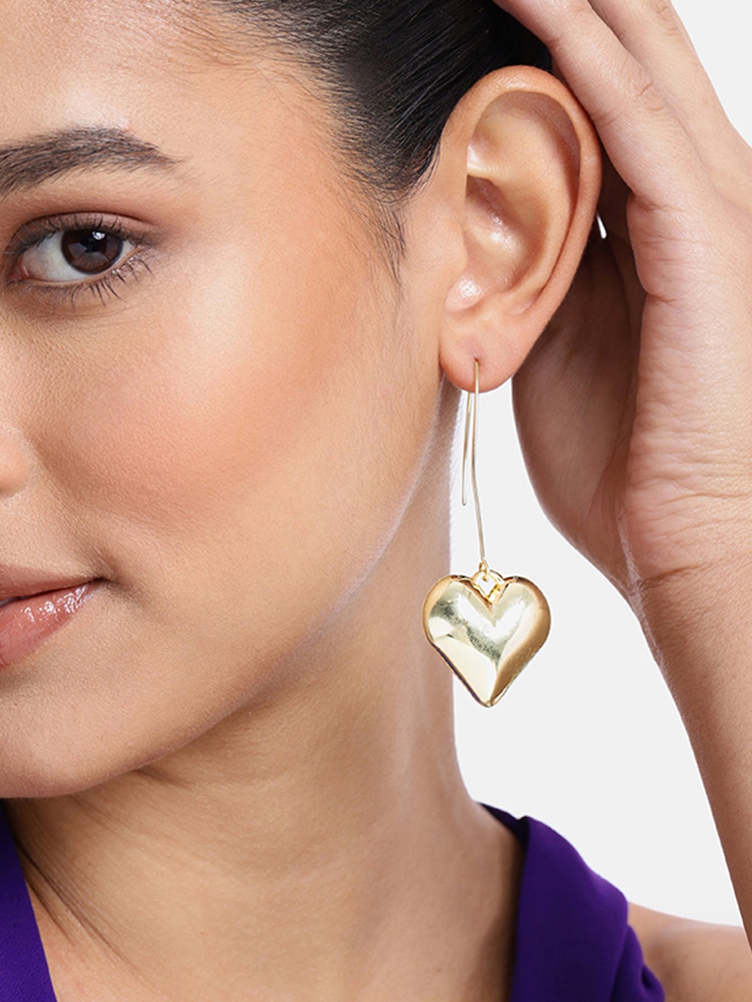 

DressBerry Heart Shape Drop Earrings, Gold
