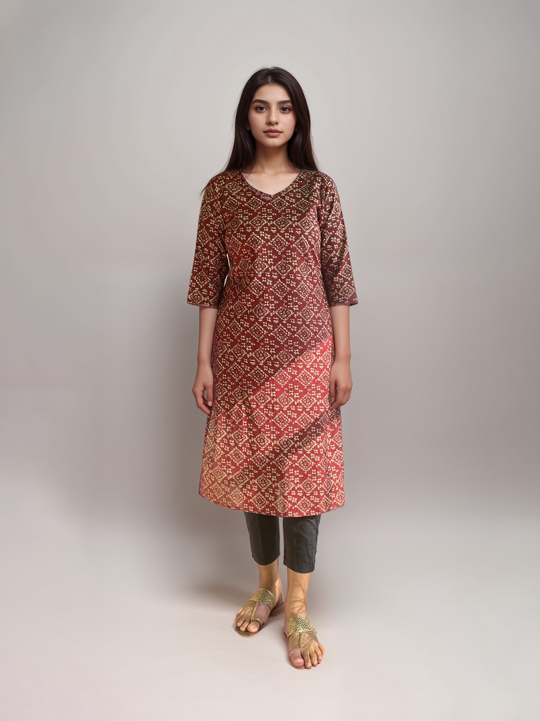 

Elaasa Women Geometric Dyed Flared Sleeves Gotta Patti Anarkali Kurta, Maroon
