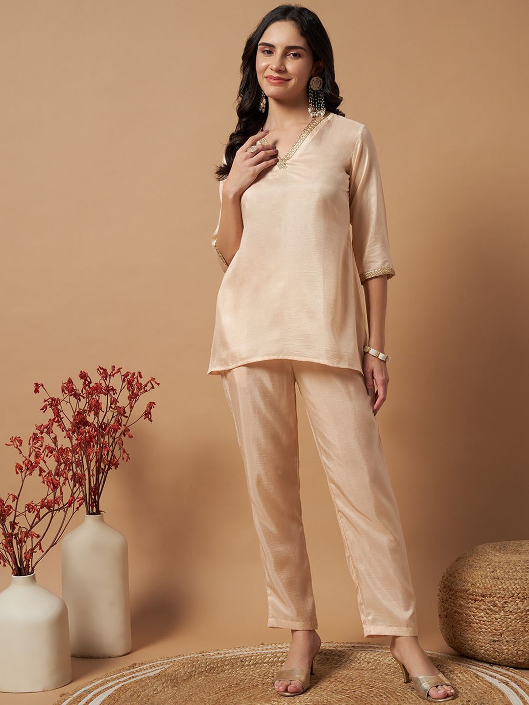 

Sangria Ethnic Kurti With Trouser, Peach