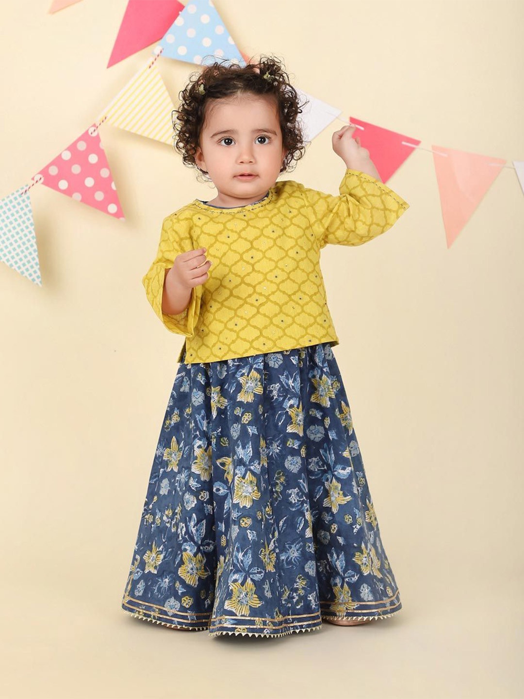 

Fabindia Girls Embellished Sequinned Ready to Wear Lehenga &, Navy blue