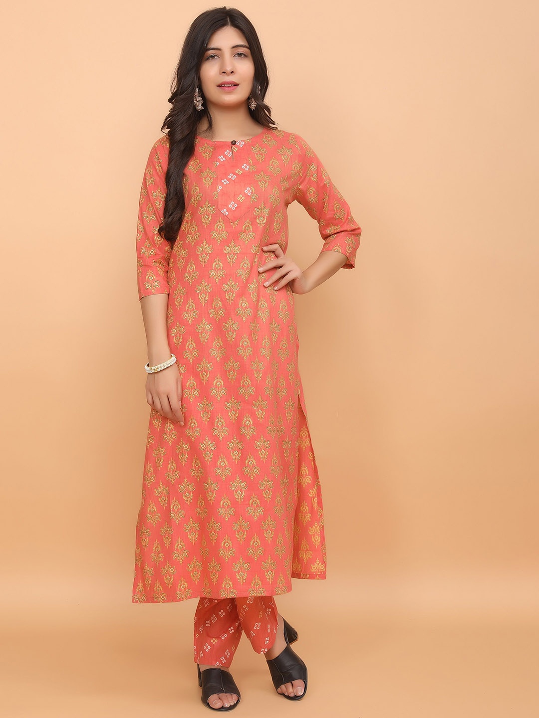 

BABRU Women Floral Printed Regular Pure Cotton Kurta with Trousers, Orange