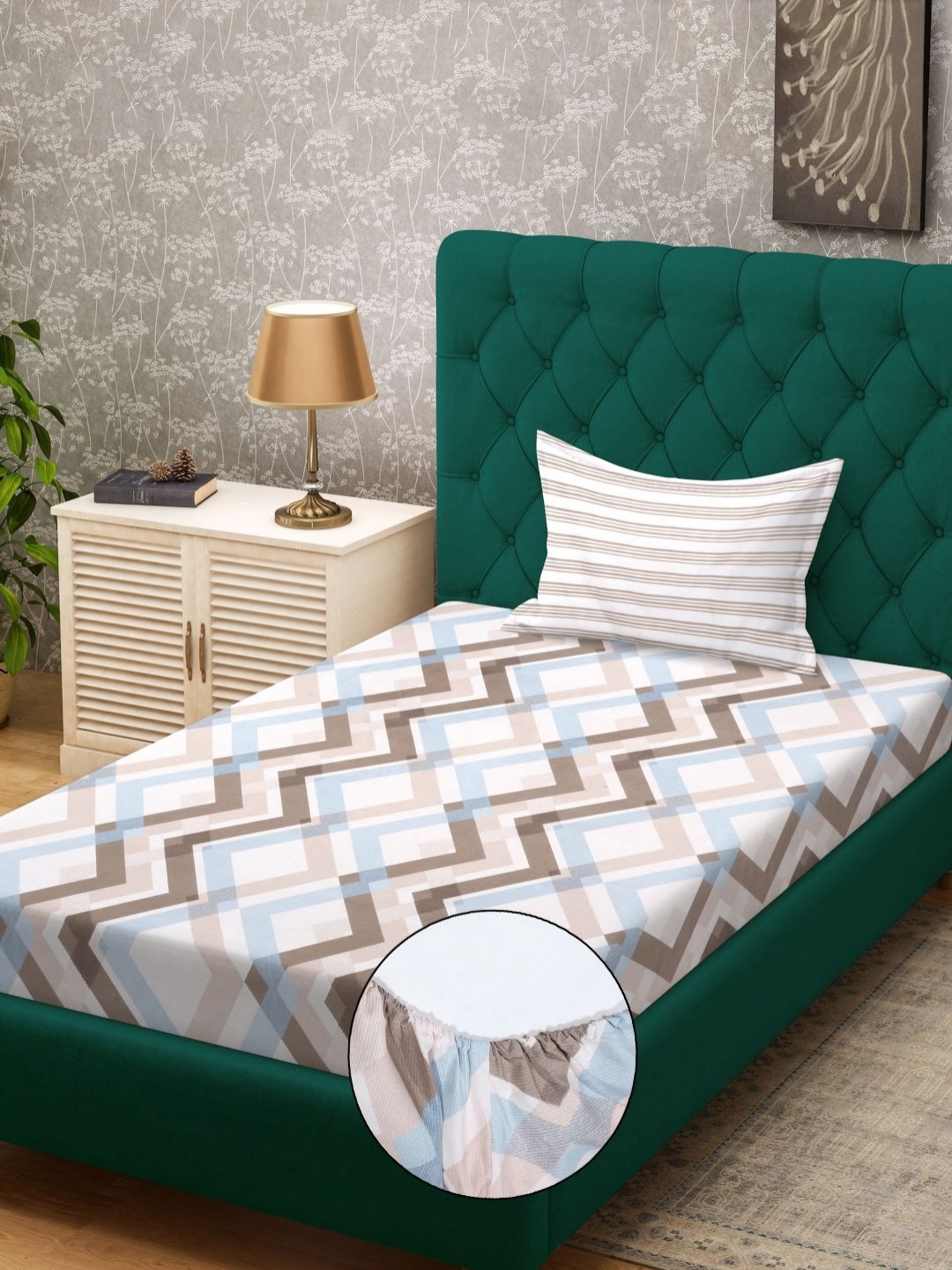 

KLOTTHE Pink & Blue Geometric Printed 300 TC Fitted Single Bedsheet - 2.25 m x 1.50 m