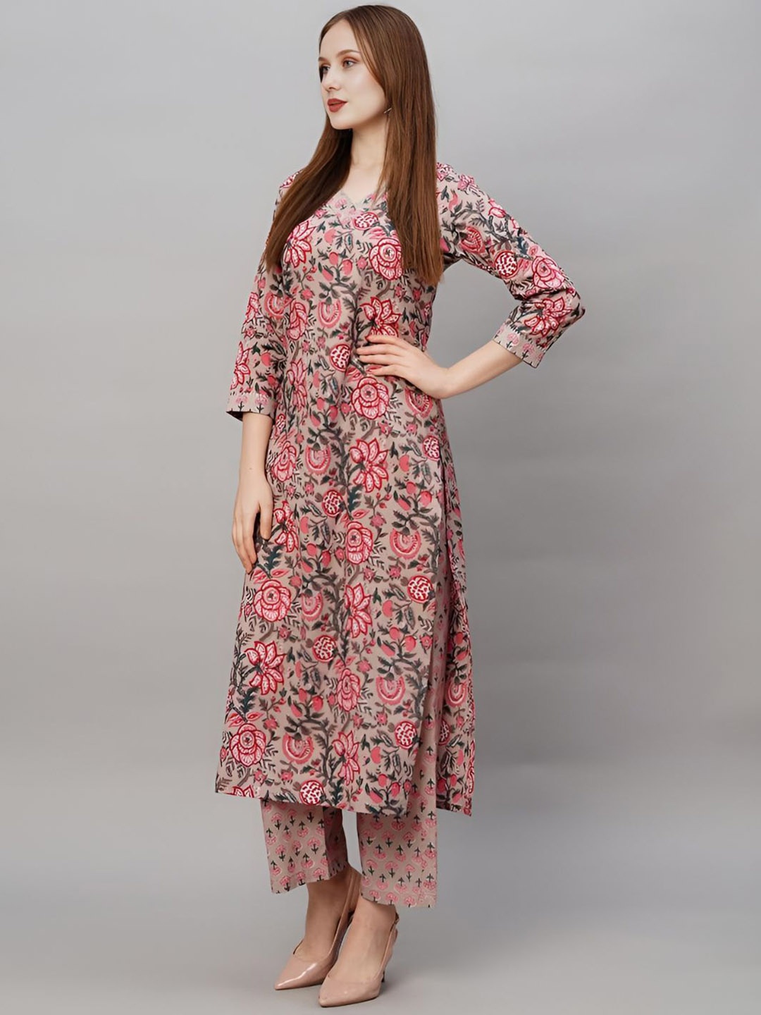 

Shree Infinity Export Women Floral Printed Regular Pure Cotton Kurta with Trousers, Grey