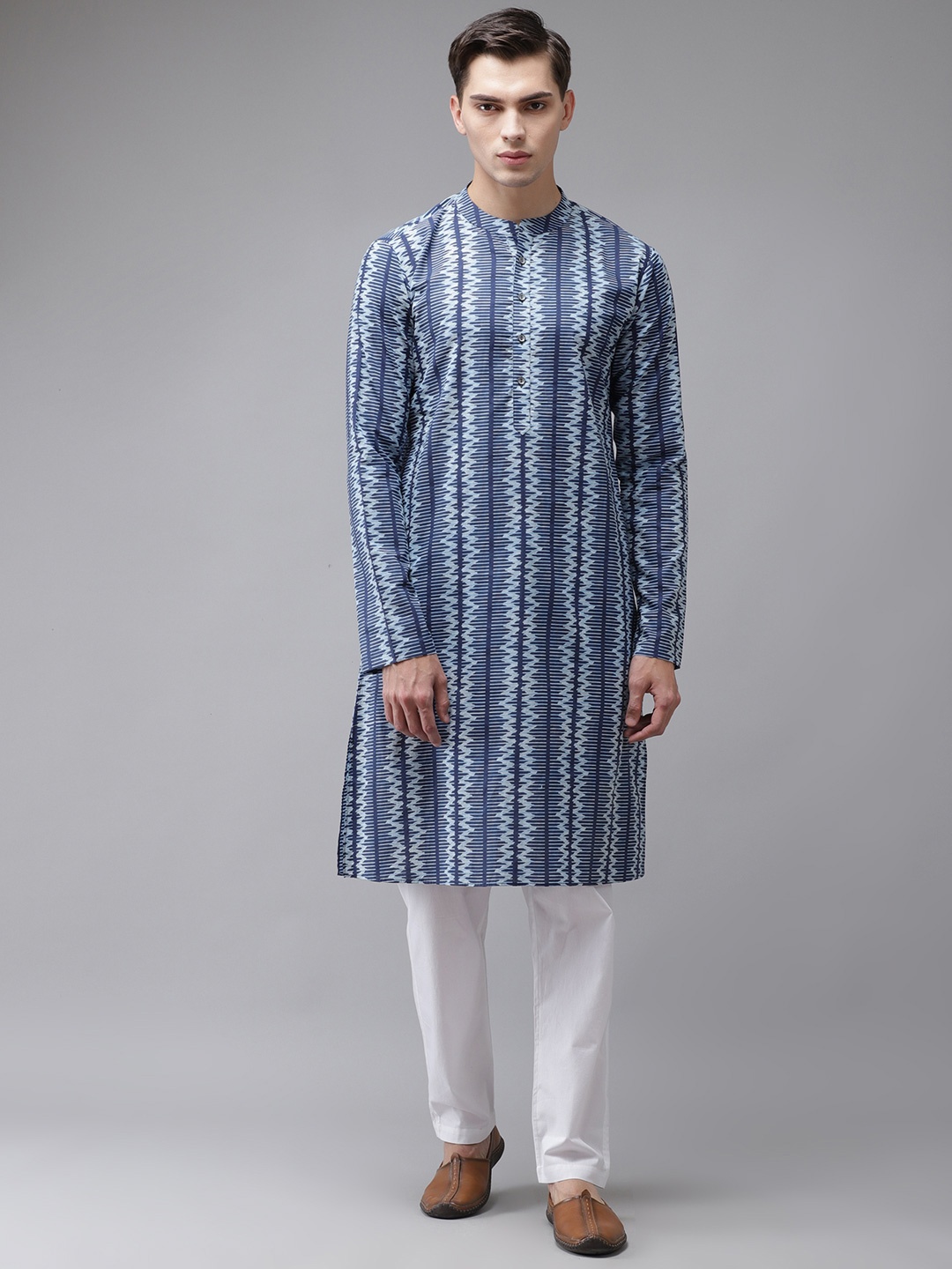 

Fashvio Men Printed Block Print Handloom Kurta, Blue
