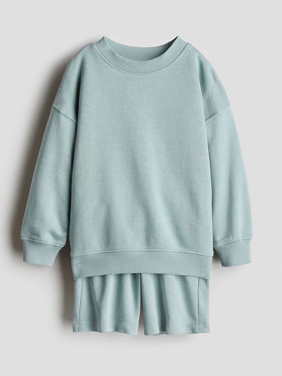 

H&M 2-Piece Sweatshirt & Shorts Set, Turquoise blue