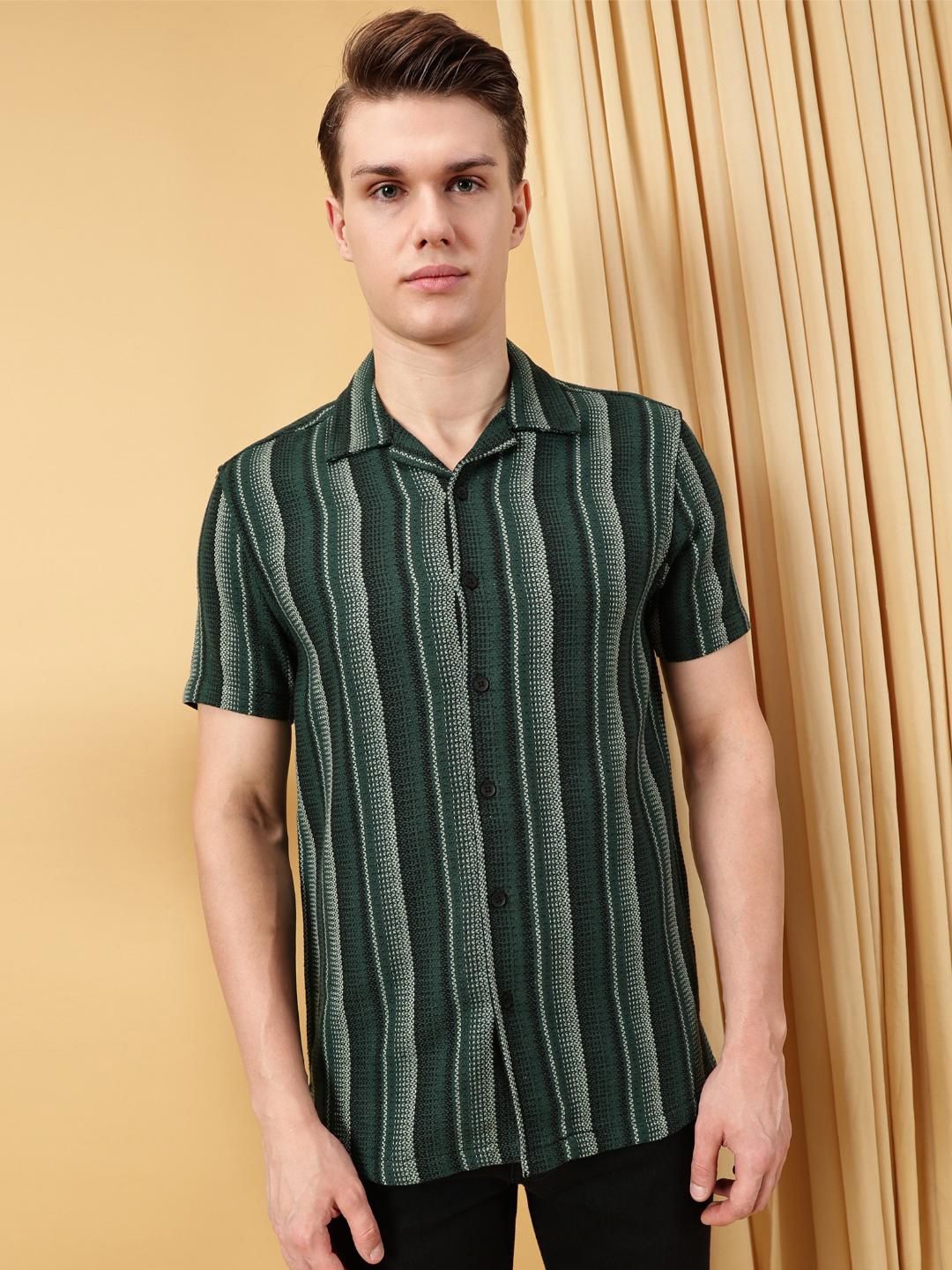 

VALEN CLUB Men Opaque Striped Casual Shirt, Green