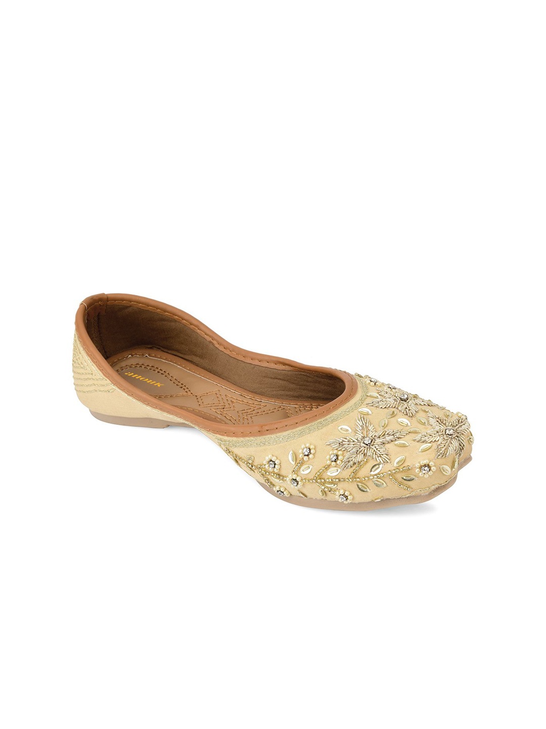 

Anouk Women Embellished Ethnic Mojaris Flats, Gold