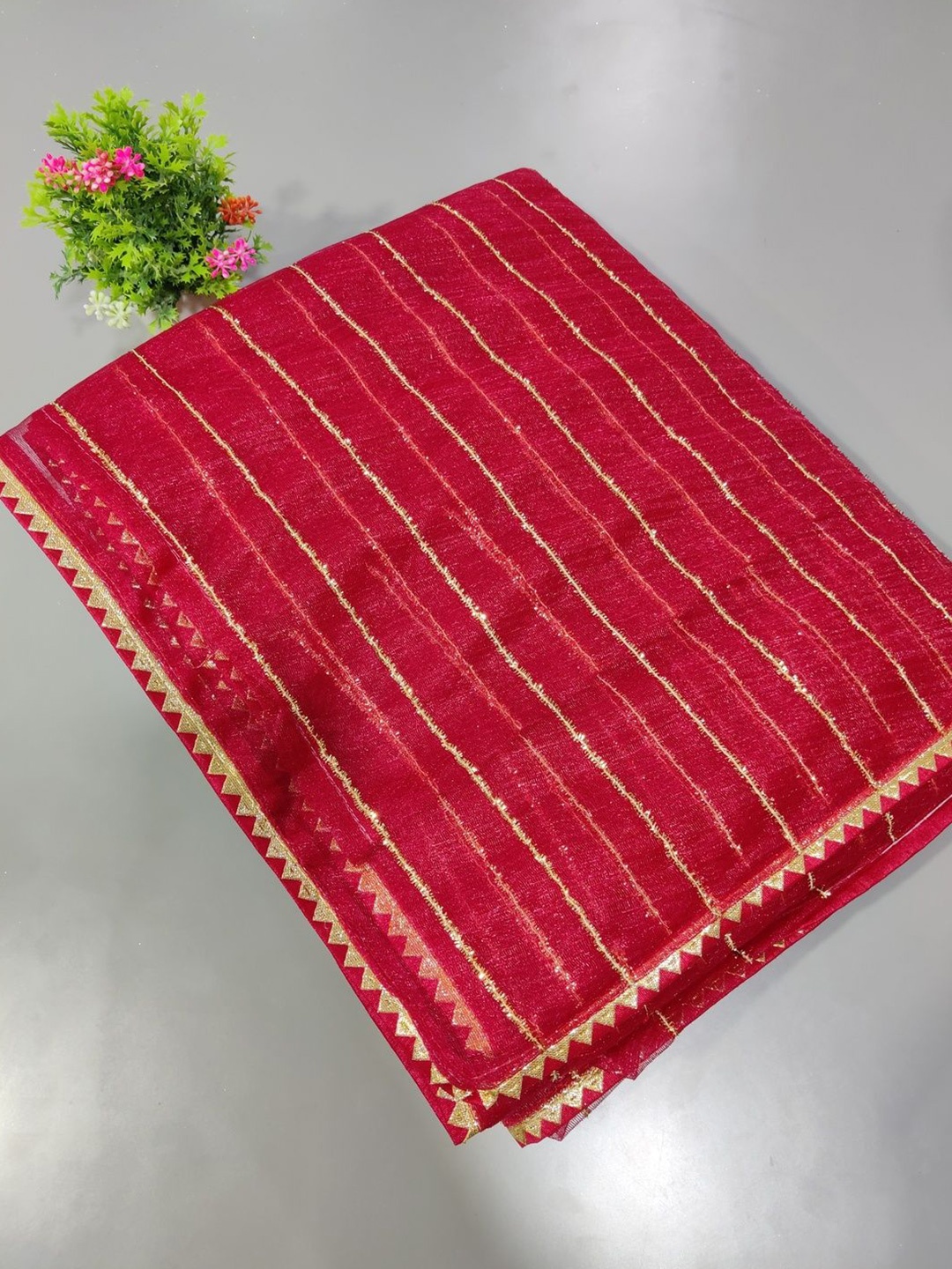 

VRAGI Sequinned Organza Saree, Pink