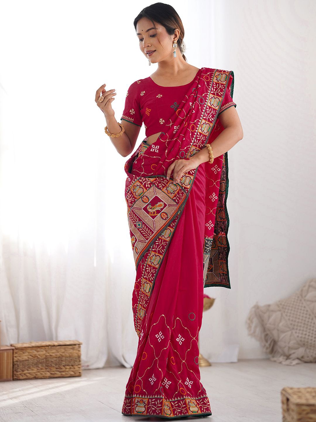 

Satrani Ethnic Motifs Embroidered Pure Silk Tussar Saree, Pink