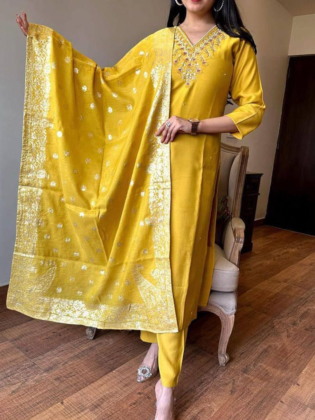 

KALINI Women Ethnic Motifs Yoke Design Regular Thread Work Chanderi Silk Kurta with Trousers & With Dupatta, Yellow