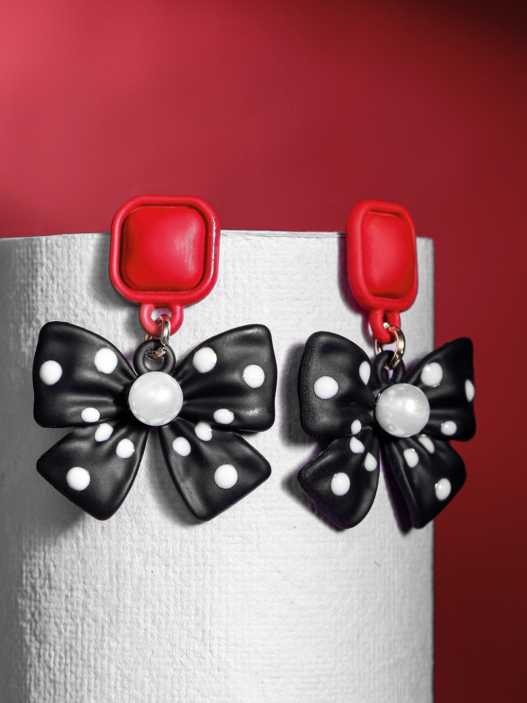 

DressBerry Bow Shape Drop Earrings, Black