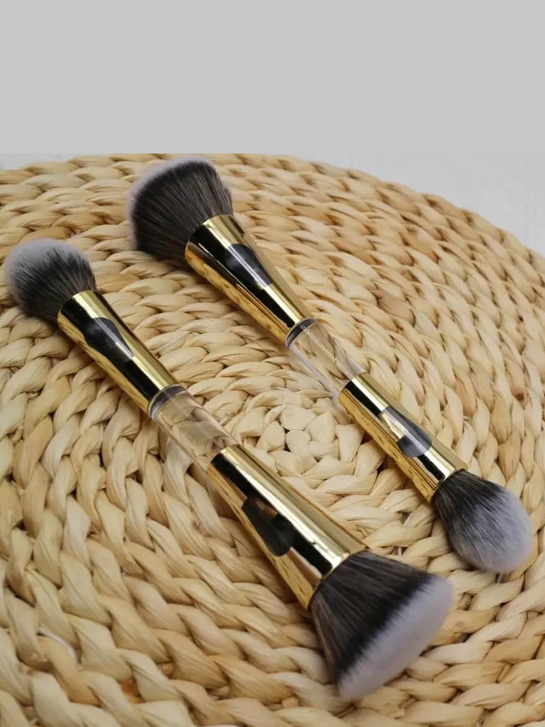 

Facejewel 4in1 Makeup Brush With Mini Heart & Mini Sponge Puff, Gold