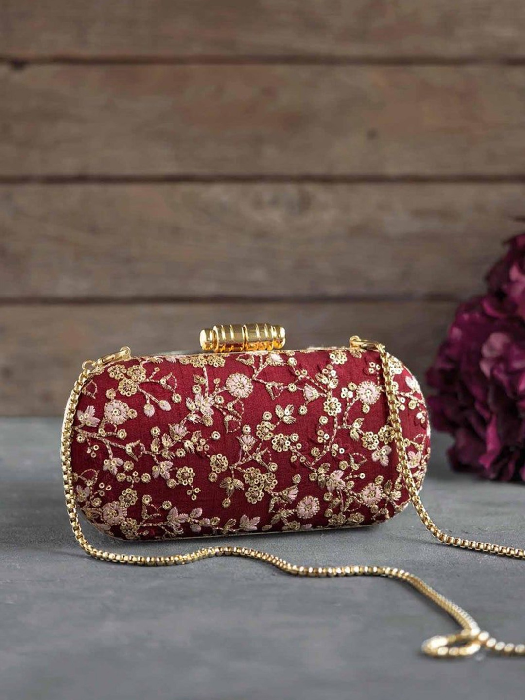 

AMYRA Oversized Structured Handheld Bag with Applique, Maroon