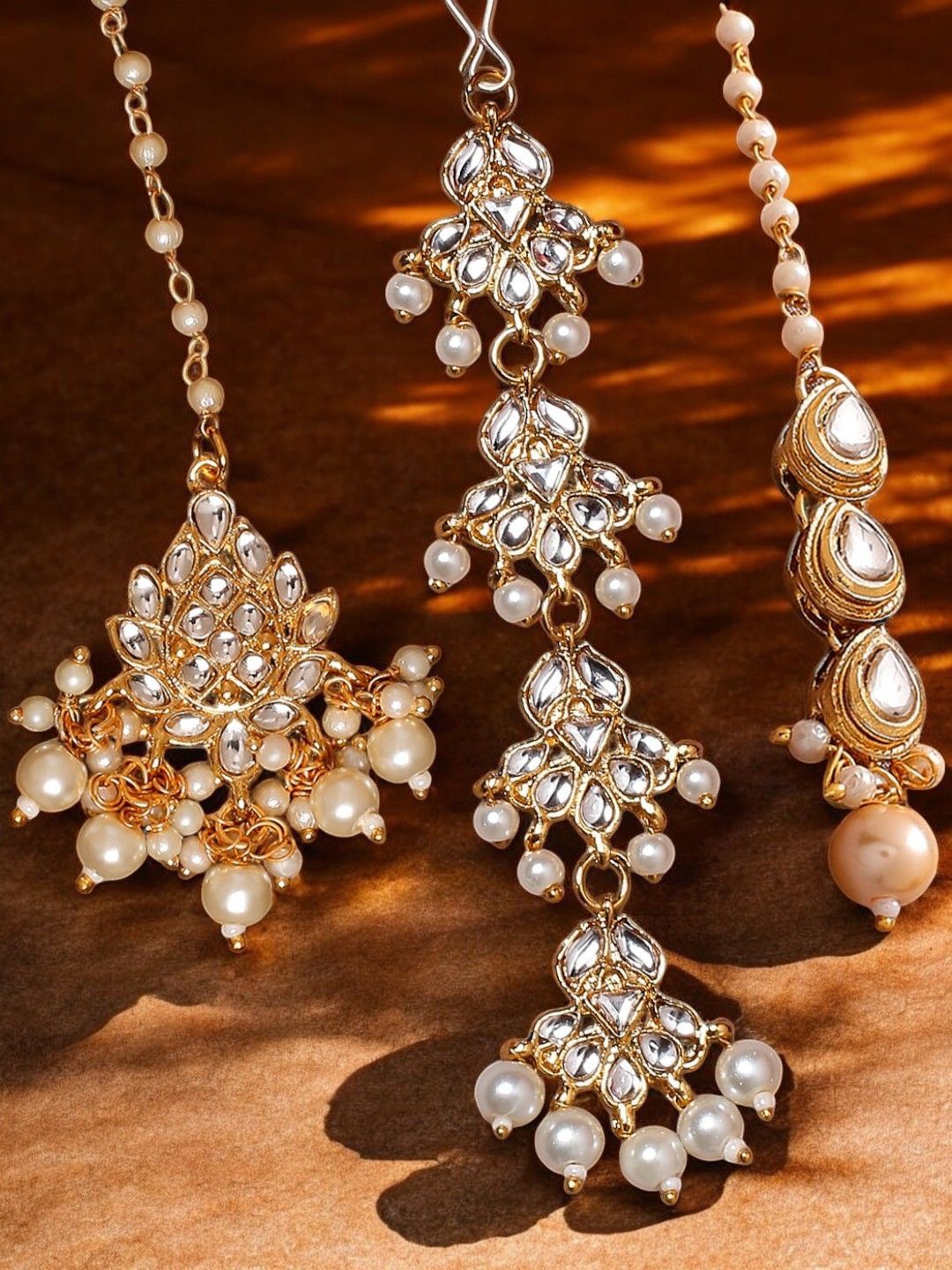 

OOMPH Kundan Studded Maang Tikka Head Jewellery, Gold
