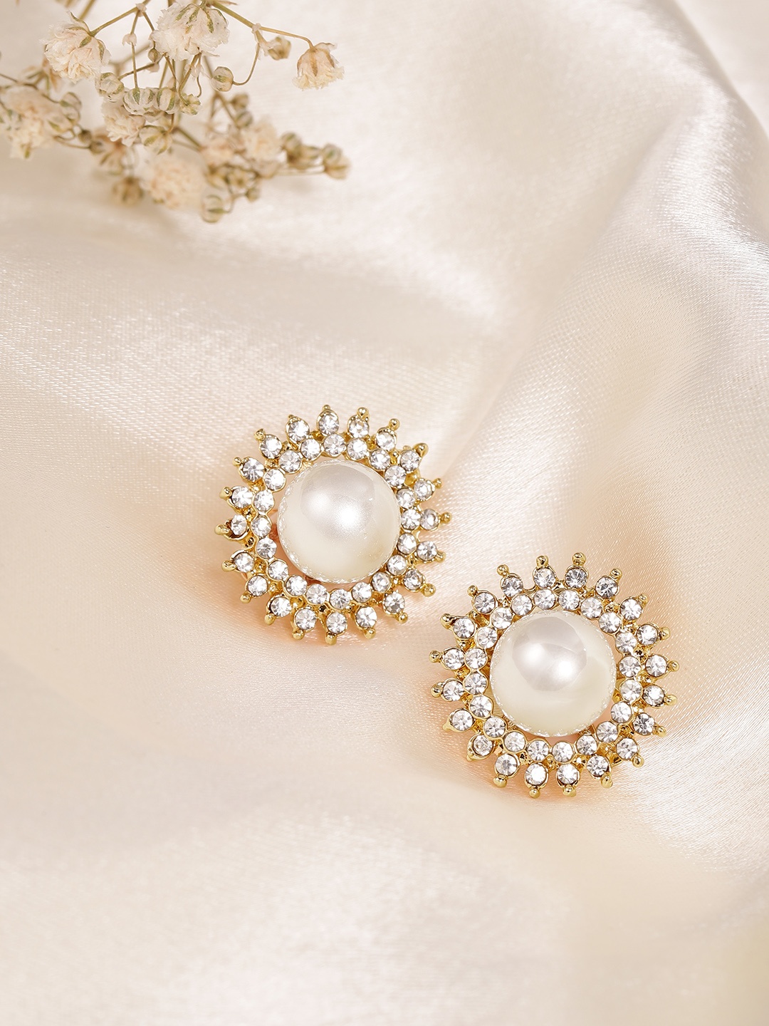 

DressBerry Circular Studs Earrings, Gold