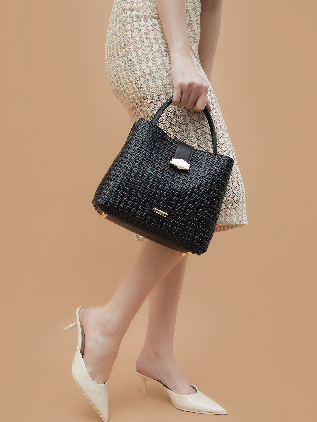 

Ginger by Lifestyle PU Structured Handheld Bag with Quilted, Black