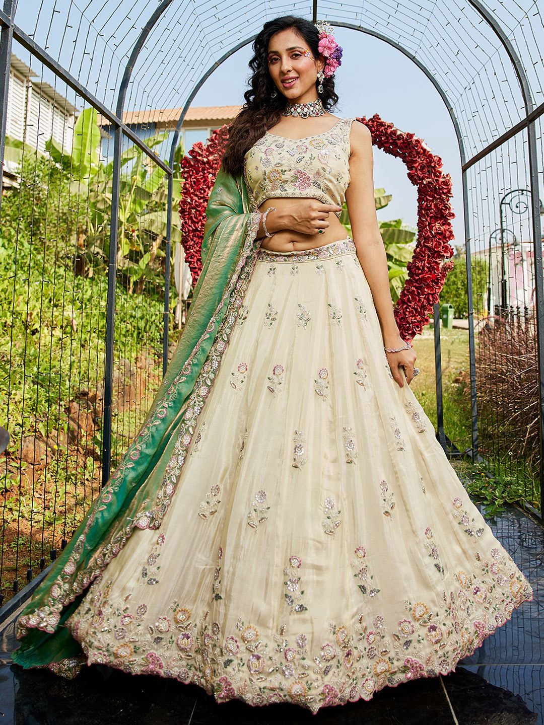 

panchhi Embroidered Sequinned Semi-Stitched Lehenga & Unstitched Blouse With Dupatta, Cream