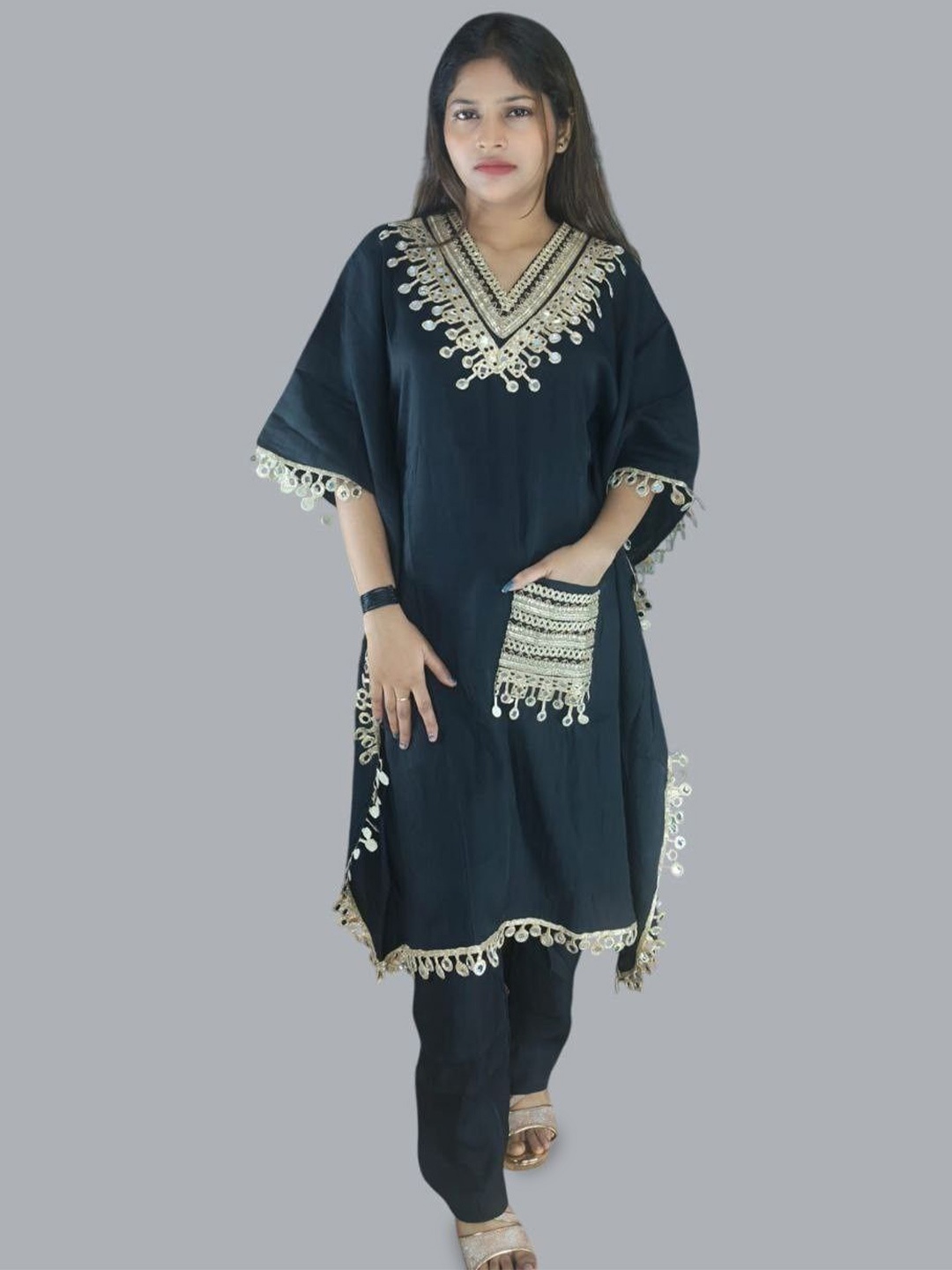 

Skinsi Kaftan Midi Dress, Black