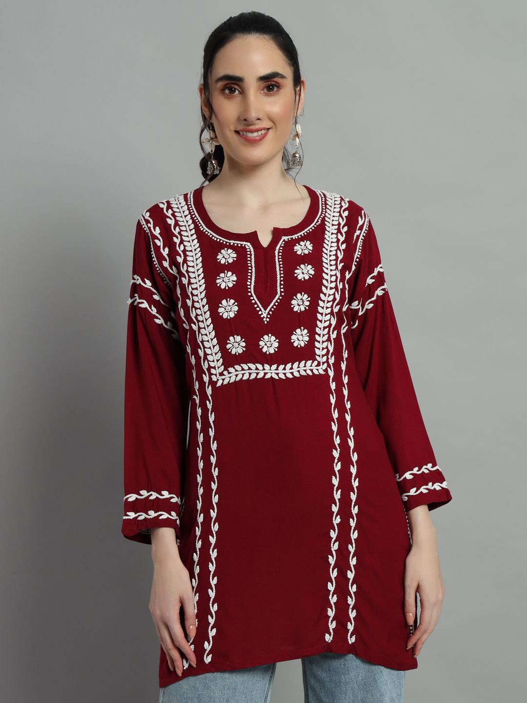 

Fashionable Chikan Handikraft Ethnic Motifs Embroidered Chikankari Chikankari Kurti, Maroon
