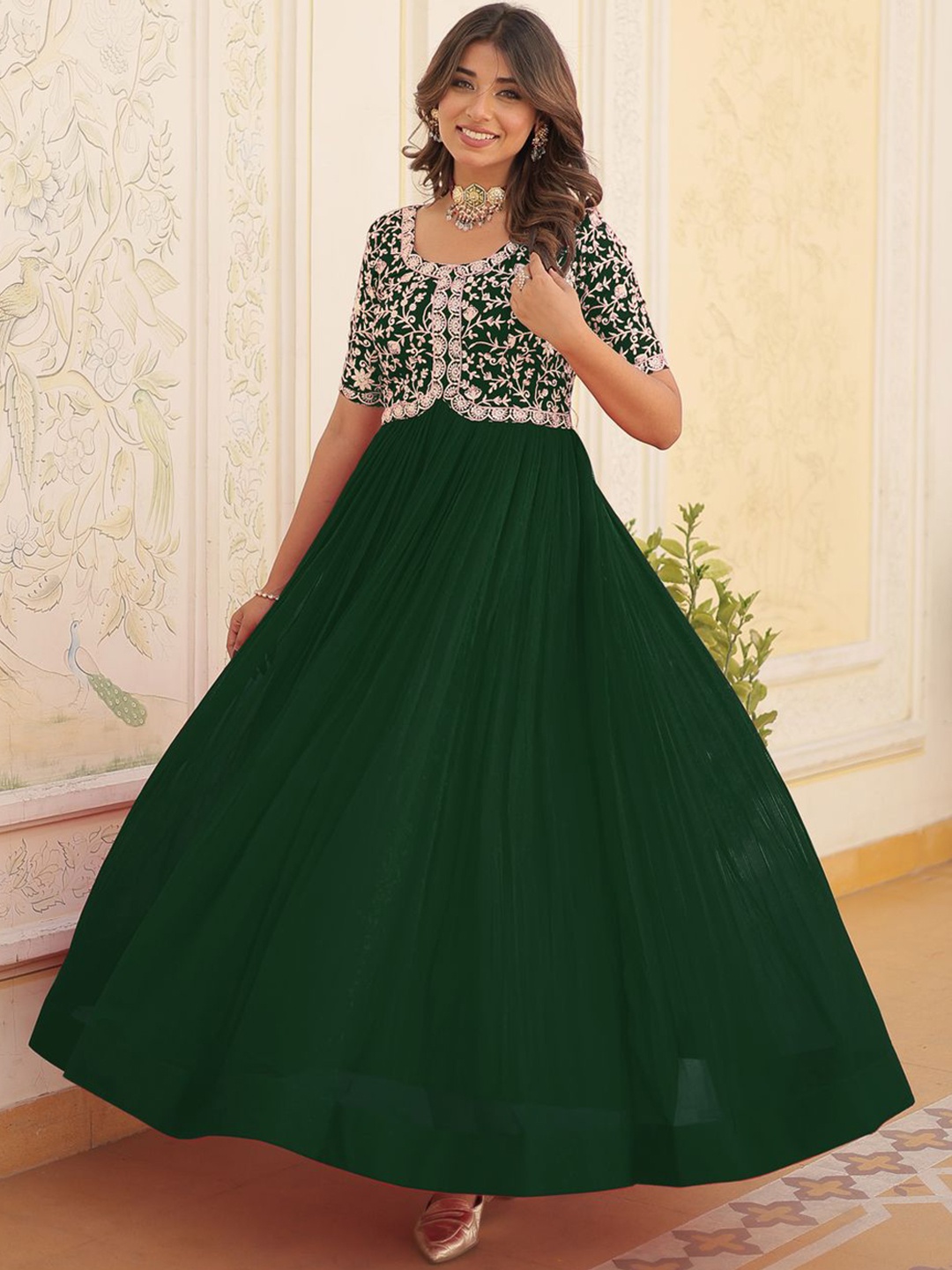 

Anara Women Ethnic Motifs Embroidered Georgette Anarkali Kurta, Green