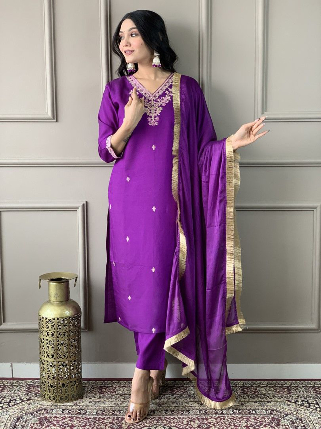 

Fab Dadu Women Floral Embroidered Regular Chanderi Silk Kurta with Trousers & With Dupatta, Purple
