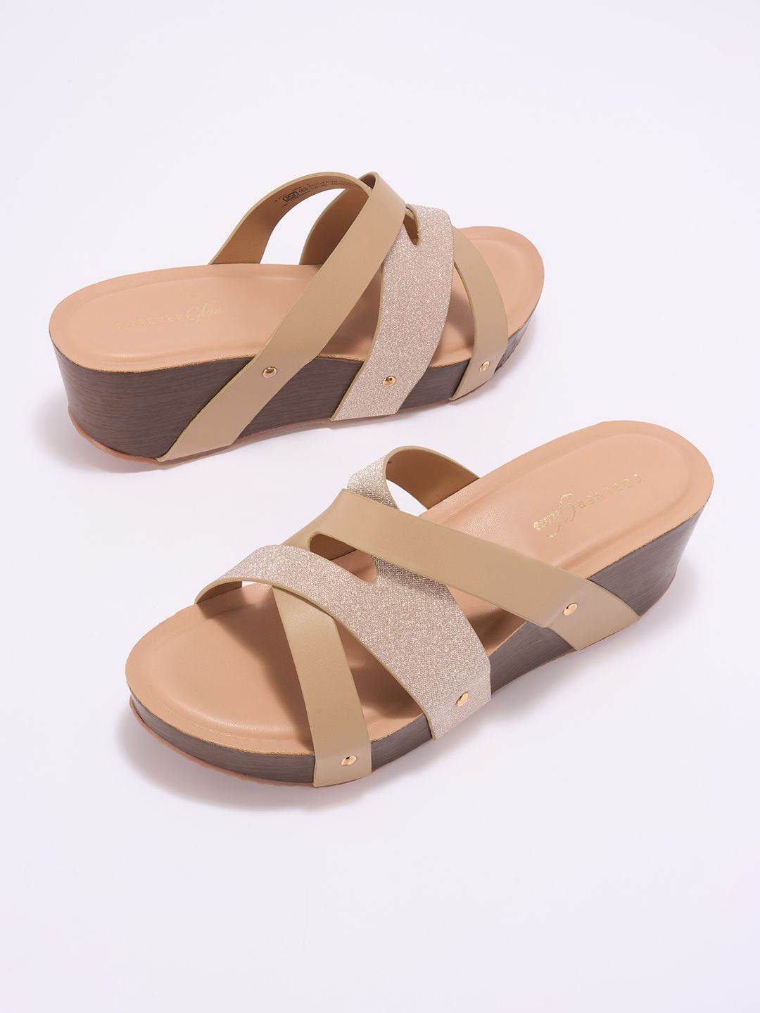 

Forever Glam by Pantaloons PU Wedge Sandals, Gold