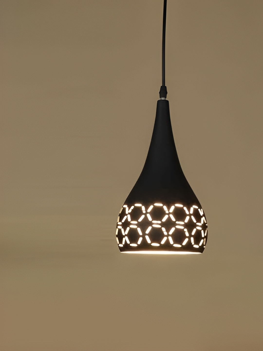 

GAUVIK Black Textured Aluminium Ceiling Lamp