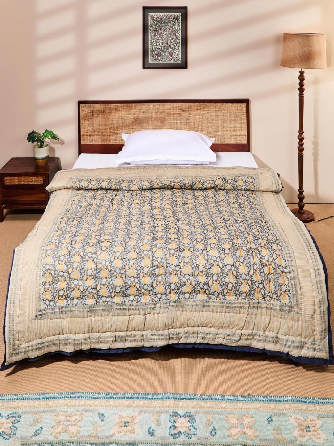 

Fabindia Blue & Cream-Coloured Floral AC Room Single Bed Quilt