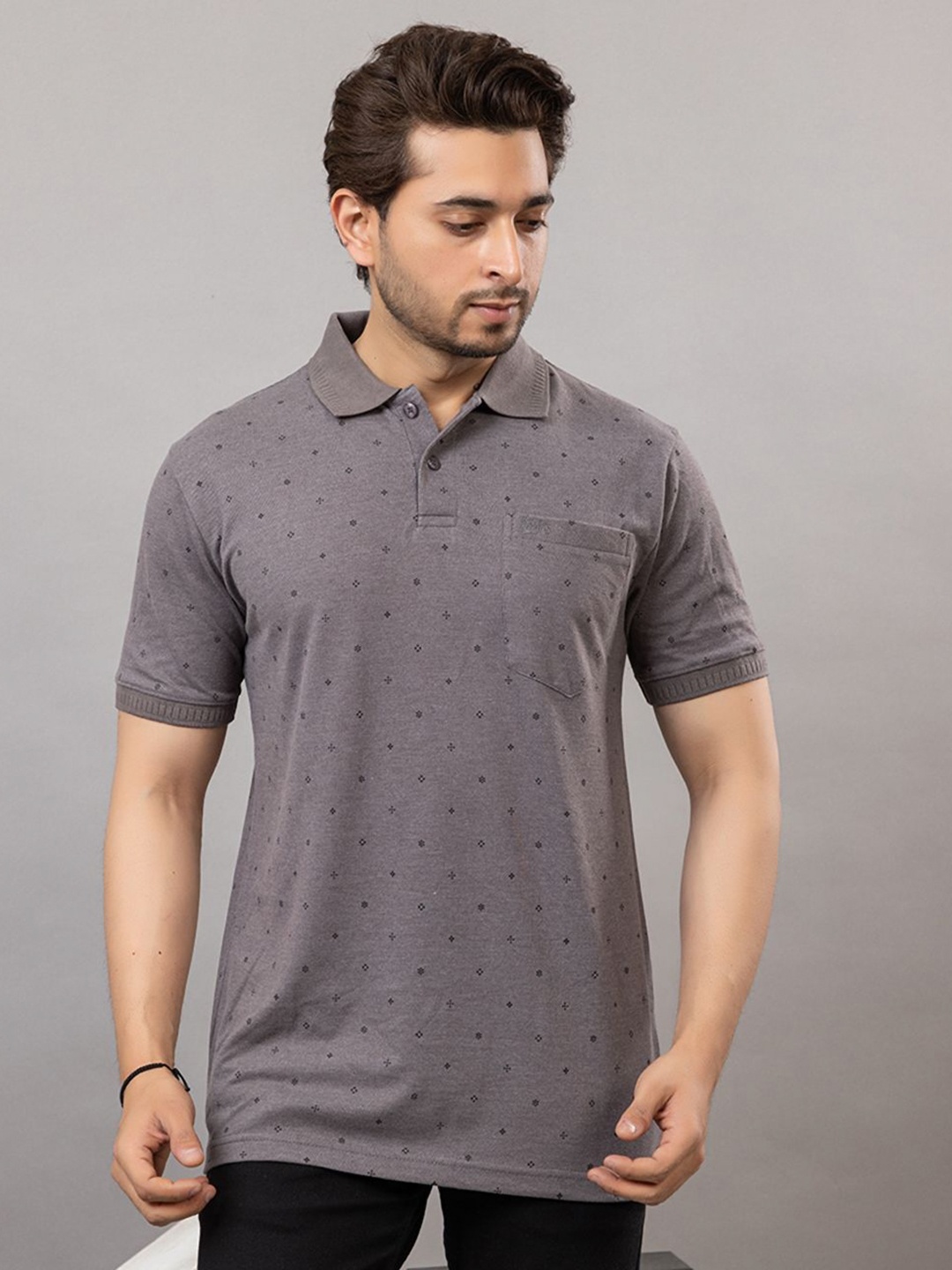 

ARMENOR Men Polo Collar Pockets T-shirt, Grey