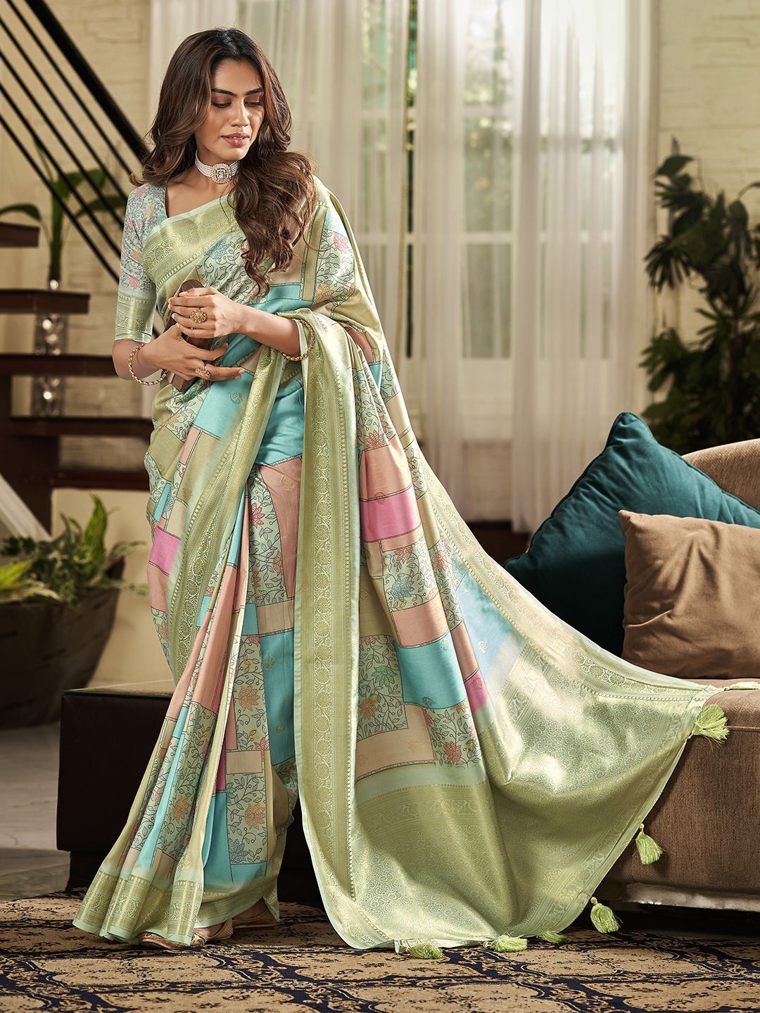 

LeeliPeeri Designer Ethnic Motifs Zari Silk Cotton Saree, Green