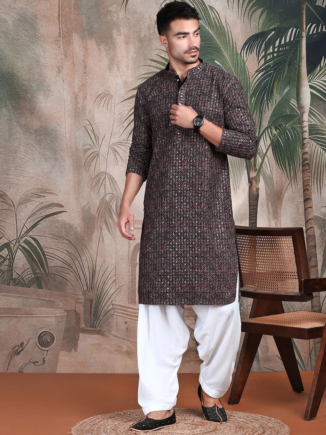 

Sangria Chic Geometric Pattern Chikankari Kurta With Sequin, Beige
