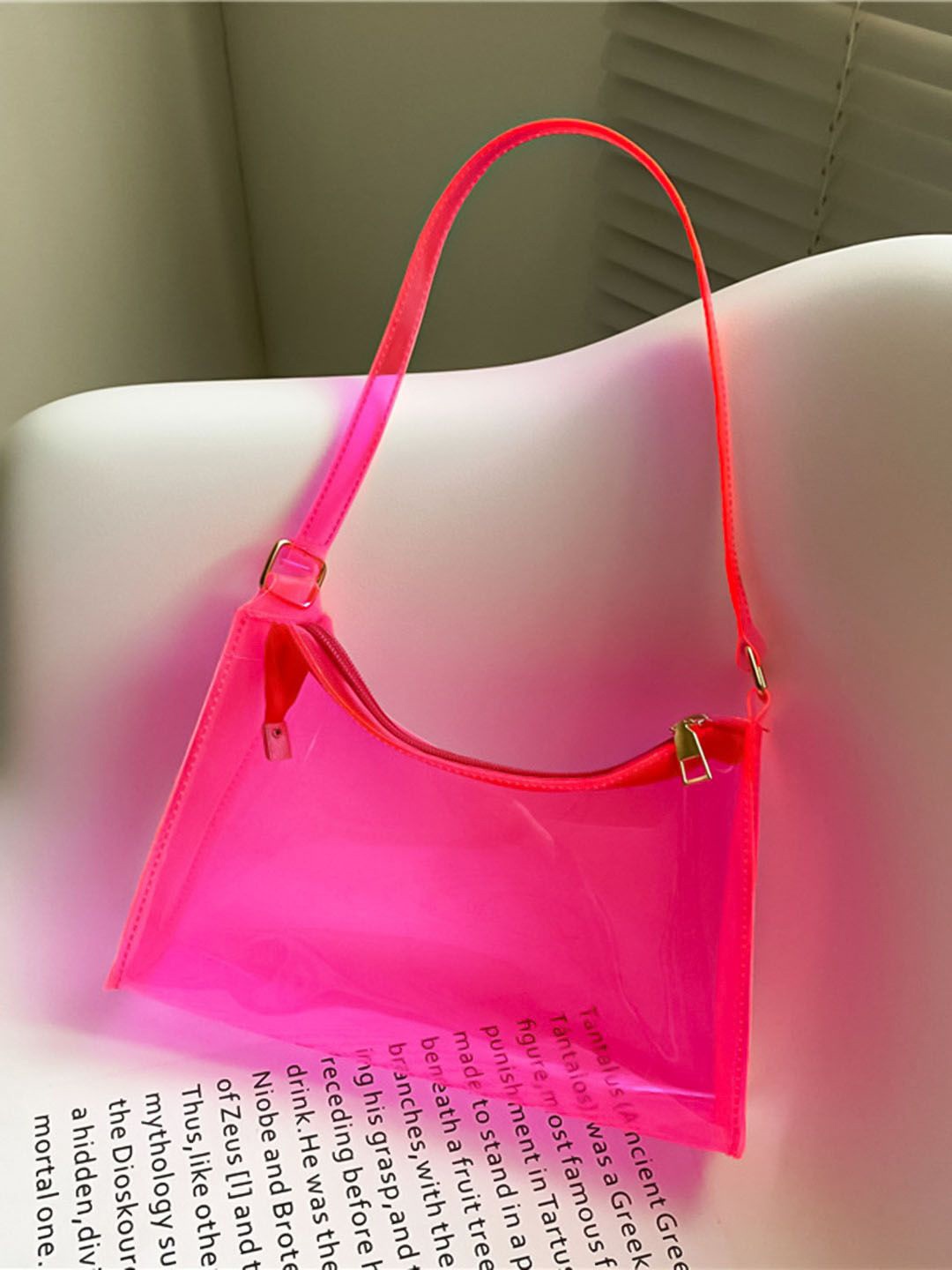 

HAUTE SAUCE by Campus Sutra PU Structured Handheld Bag with Tasselled, Pink