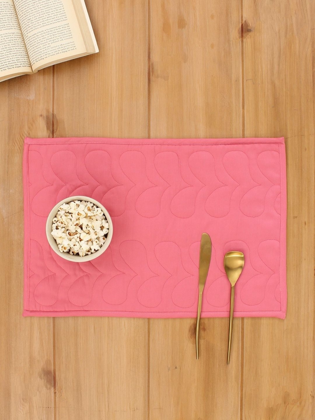 

House This Kaliveli 2-Pcs Pink Textured Table Placemats