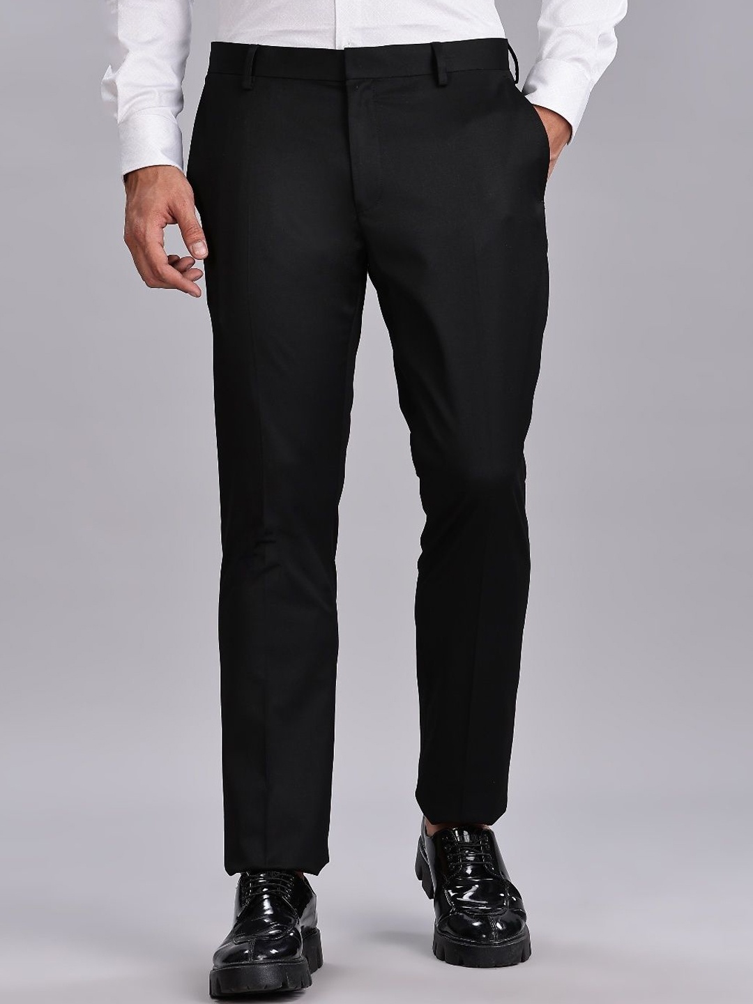 

Tommy Hilfiger Men Trousers, Black