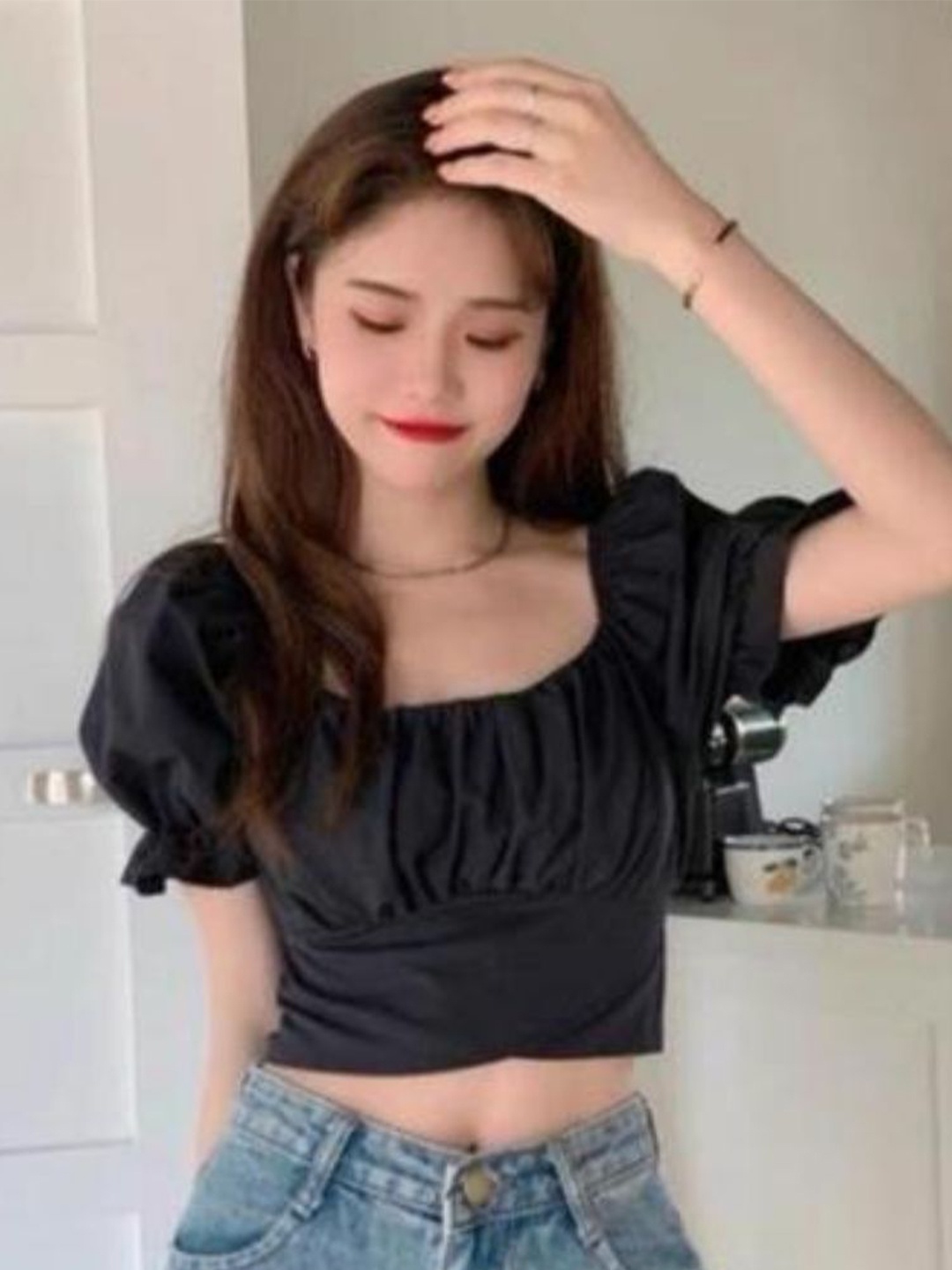 

NiloBerry Off-Shoulder Extended Sleeves Crop Top, Black