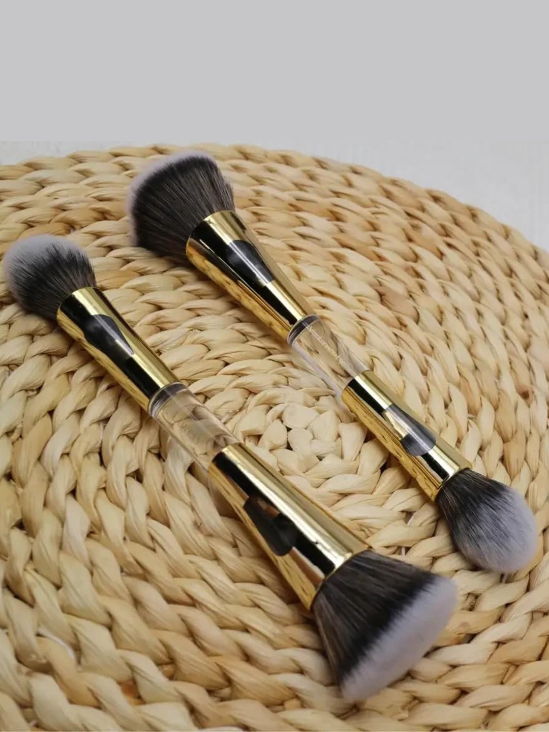 

Facejewel 4in1 Makeup Brush With Round Puff & Pizza Puff, Gold