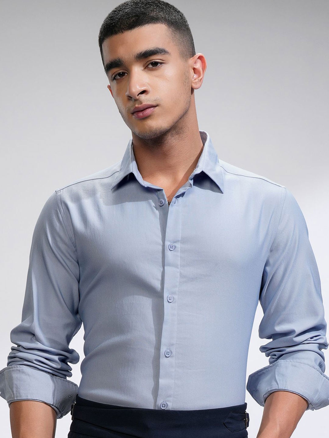 

HIGHLANDER Men Comfort Slim Fit Opaque Casual Shirt, Lavender