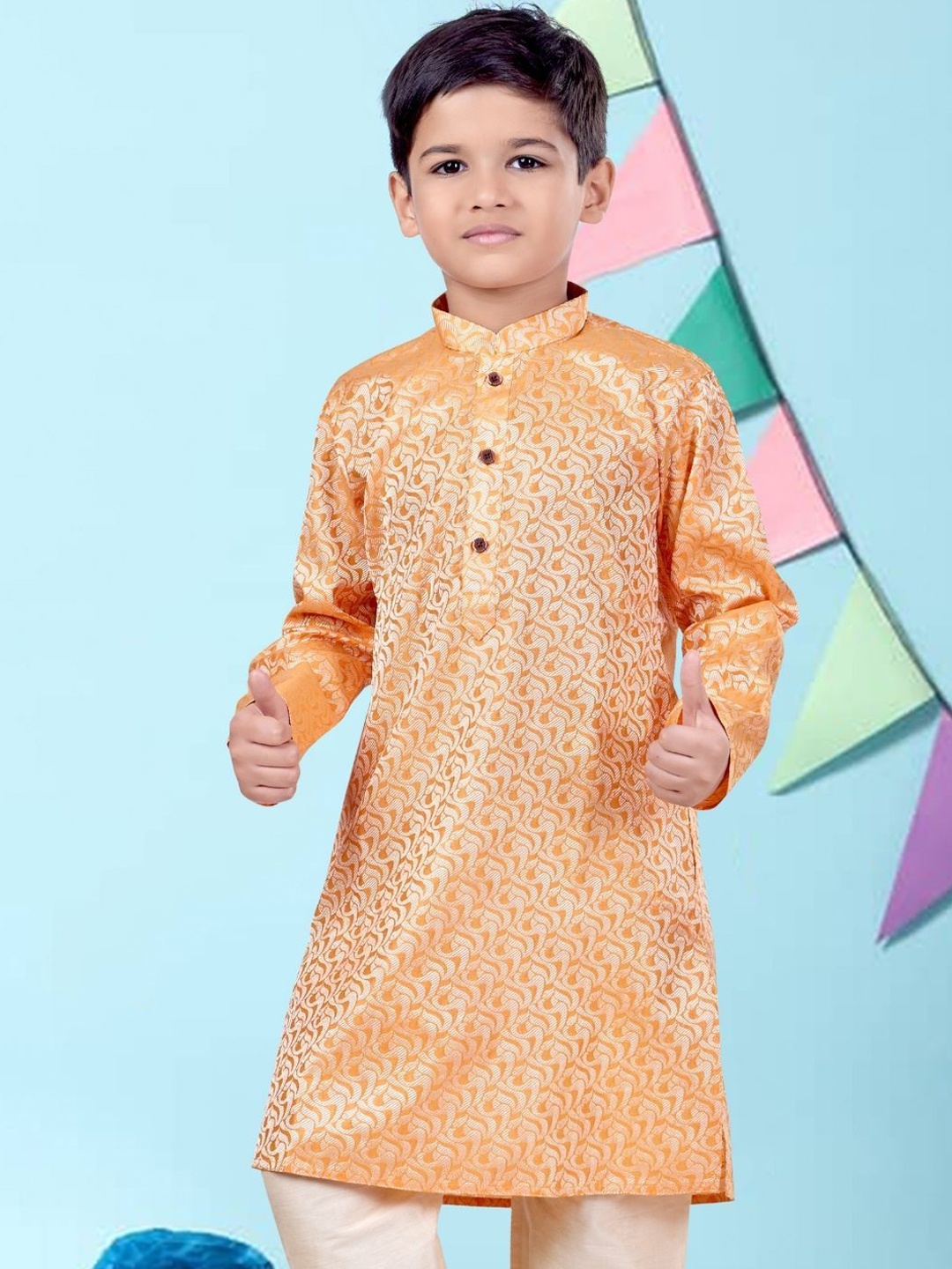 

Pehanaava Boys Yoke Design Thread Work Kurta, Orange