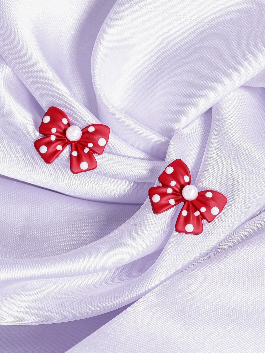 

DressBerry Quirky Bows Studs Earrings, Red