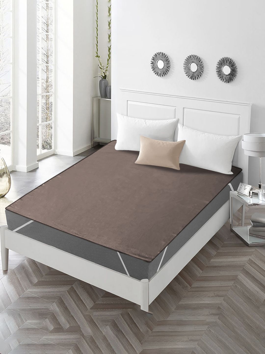 

Kuber Industries Brown Polyester Water Resistant Mattress Protector